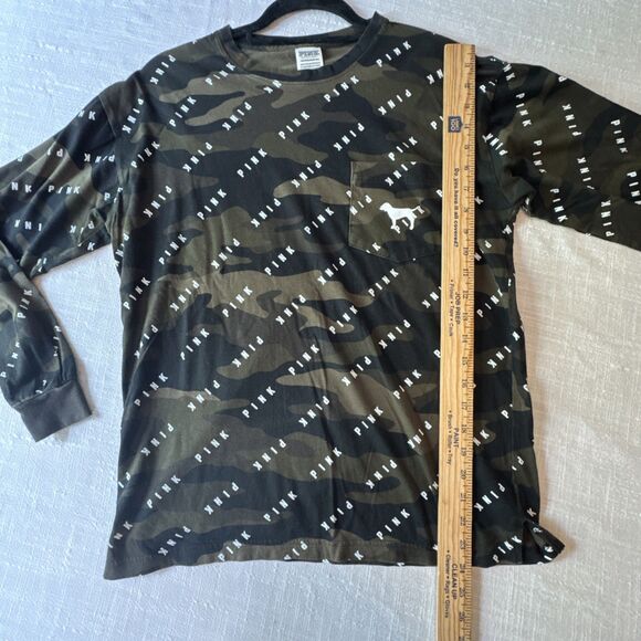 PINK Victoria's Secret Green Camo Allover Print Women’s‎ Long Sleeve Dog Pocket - Picture 5 of 6